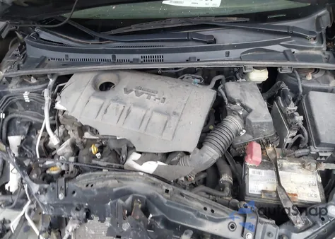 2015 Toyota Corolla Le z USA, uszkodzony, nr VIN 5YFBURHE7FP328595